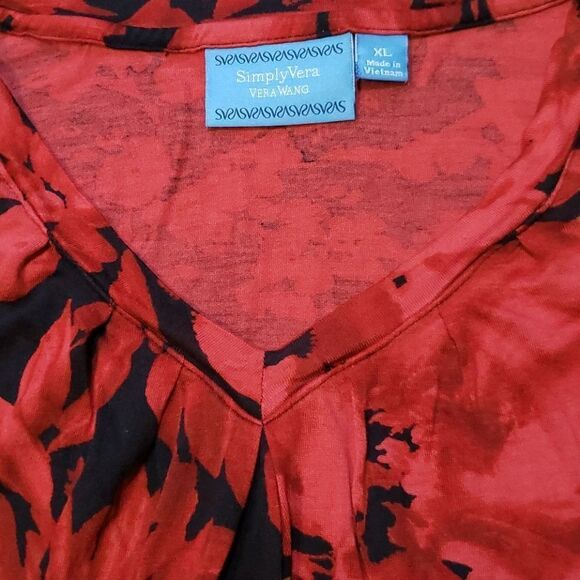 Simply Vera comfy Red black long sleeve - Picture 3 of 3